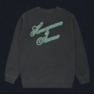 yours truly 10th anniversary honeymoon avenue crewneck
